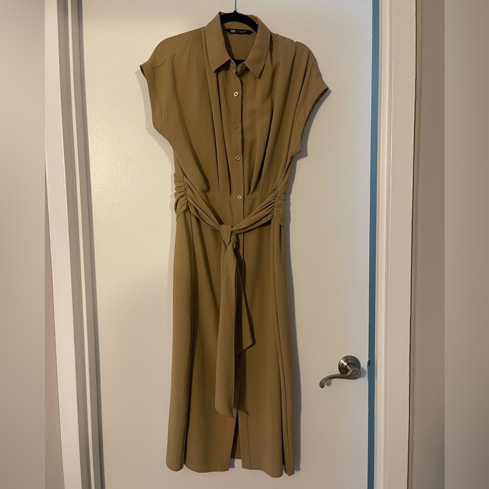 Zara XL Beige Belted Shirtdress